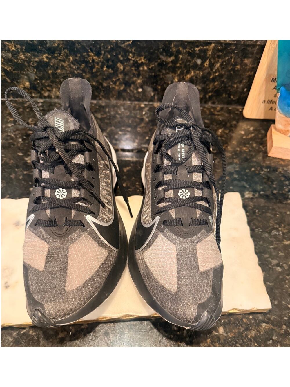 Nike Zoom Gravity Women's Running Shoes Black Gray Size 7